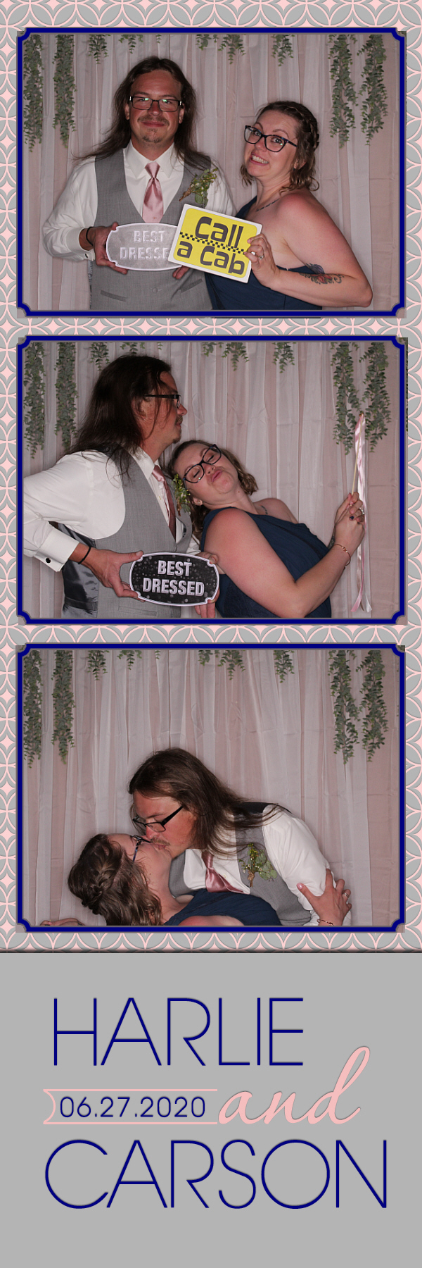 Carson and Harlie's Wedding | View more photos from the event at gallery.photoboothbillings.com/u/PhotoBoothBillings/Carson-and-Harlies-Wedding